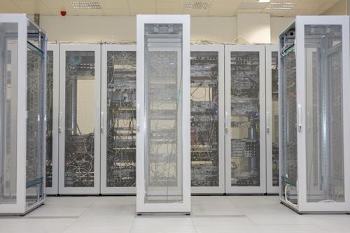 Total number of data centers expected to decline