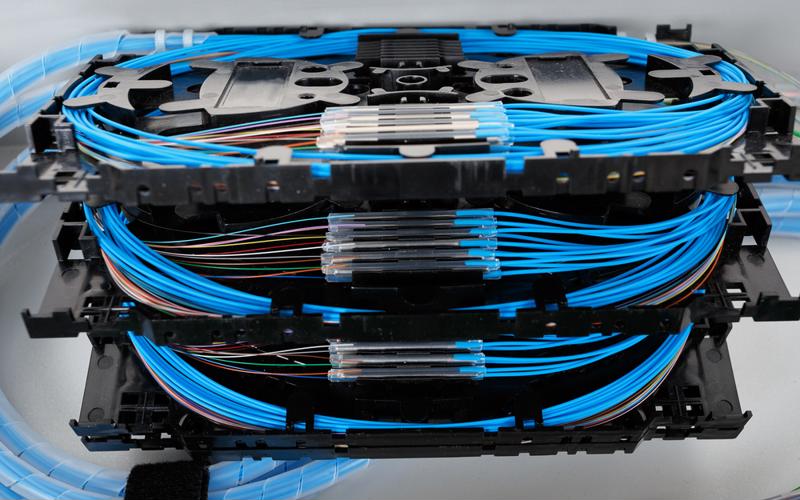 Fiber-optic cabling can have a surprisingly huge impact on data center airlfow management.